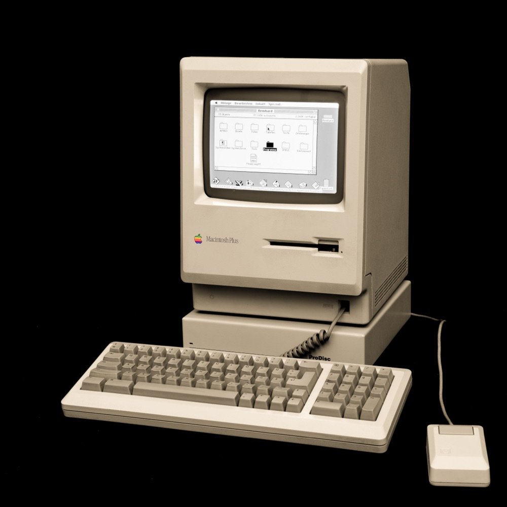 Macintosh Plus